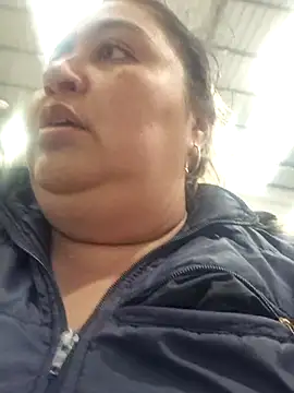 curvy diva  online show from January 15, 2026, 10:13 pm