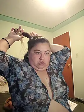 curvy diva  online show from February 24, 2026, 11:30 am