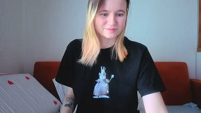 Ericha Stone online show from July 16, 2026, 3:01 am