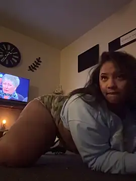 StylishEchium online show from March 19, 2026, 9:13 am