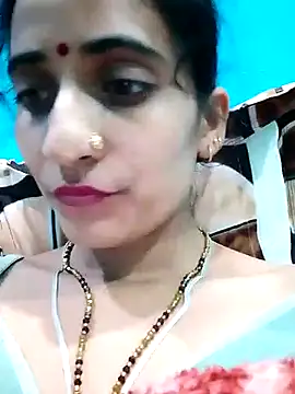 Snapshot of Pahadi_couple chatting on October 3, 2025, 7:55 pm Pahadi couple online show from October 3, 2025, 7:55 pm
