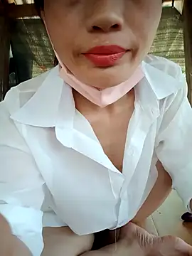 Georgia here online show from October 13, 2025, 3:39 am