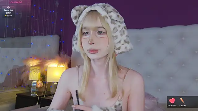 Snapshot of cutetomie chatting on June 14, 2026, 9:06 pm cutetomie online show from June 14, 2026, 9:06 pm