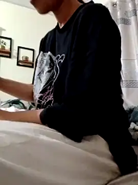 midnightmuse-03 online show from December 19, 2025, 1:12 am