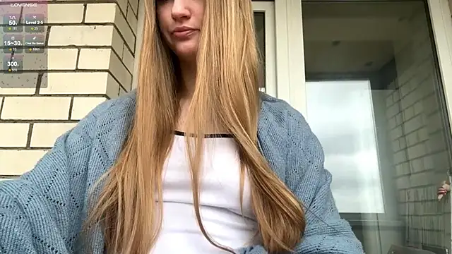 SweetJinny88 online show from October 13, 2025, 7:08 am