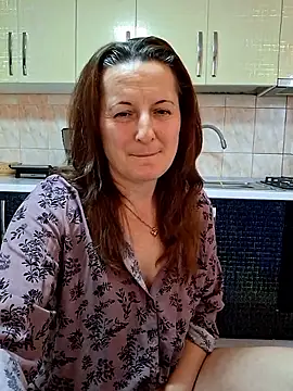 Fluturas2 online show from November 14, 2025, 8:02 am