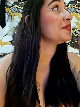 Snapshot of Alisson_Morgann chatting on April 26, 2026, 3:32 pm Alisson Morgann online show from April 26, 2026, 3:32 pm