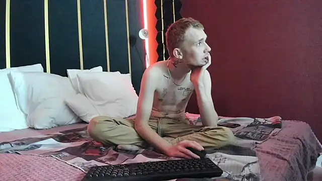 Snapshot of TimBlaks chatting on September 30, 2025, 11:26 am TimBlaks online show from September 30, 2025, 11:26 am