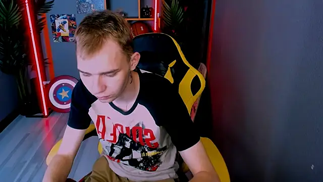 Snapshot of TimBlaks chatting on November 8, 2025, 6:46 am TimBlaks online show from November 8, 2025, 6:46 am