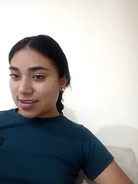 Snapshot of AmberGold- chatting on February 19, 2026, 12:28 am AmberGold- online show from February 19, 2026, 12:28 am