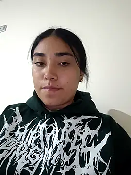 Snapshot of AmberGold- chatting on February 21, 2026, 2:12 am AmberGold- online show from February 21, 2026, 2:12 am