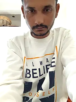 onlymasti00 online show from December 3, 2025, 8:12 am