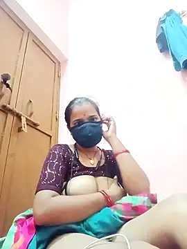 Snapshot of malteejat chatting on September 10, 2025, 5:57 pm malteejat online show from September 10, 2025, 5:57 pm