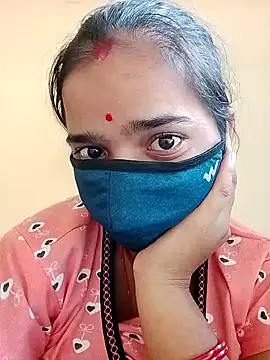 Snapshot of malteejat chatting on October 4, 2025, 7:06 am malteejat online show from October 4, 2025, 7:06 am