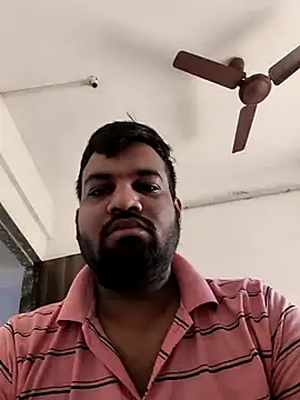 vinay smalldick online show from December 23, 2025, 3:26 am