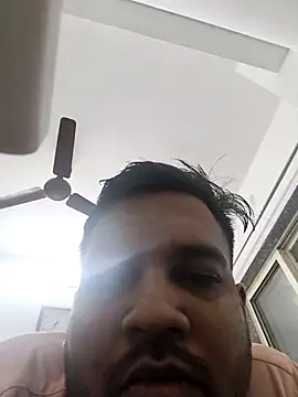 vinay smalldick online show from July 5, 2026, 1:07 pm