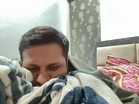 chiikuloveu online show from March 10, 2026, 1:49 pm