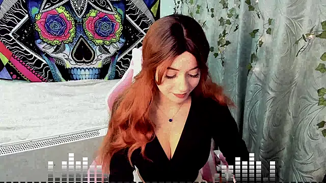 Snapshot of mona_fly chatting on October 12, 2025, 3:22 pm mona fly online show from October 12, 2025, 3:22 pm