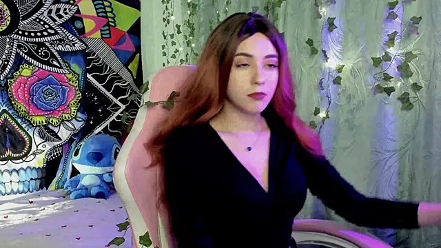 Snapshot of mona_fly chatting on October 18, 2025, 3:24 pm mona fly online show from October 18, 2025, 3:24 pm