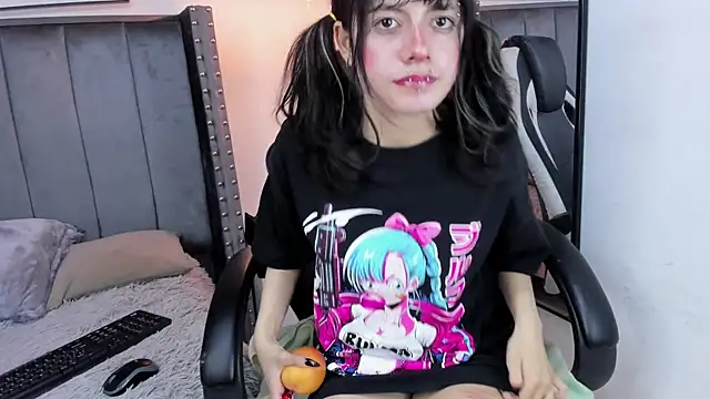 Miyu Komori online show from February 14, 2026, 12:46 pm