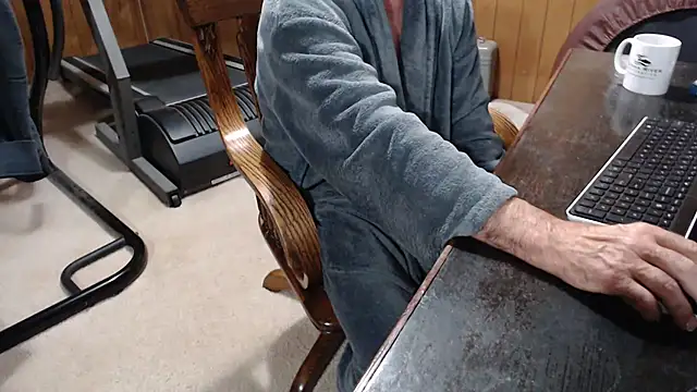 billy471 online show from October 2, 2025, 10:44 am