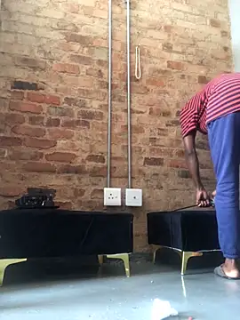 Snapshot of Vince_Favent chatting on September 11, 2025, 8:36 am Vince Favent online show from September 11, 2025, 8:36 am