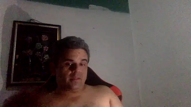 Katracho6969 online show from April 15, 2026, 5:47 am