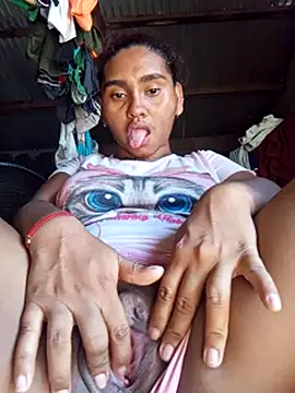 Lucy-Ferr online show from January 8, 2026, 7:05 pm