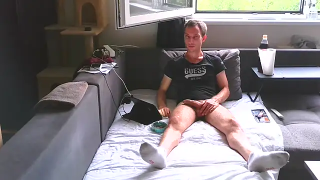 Snapshot of cum2camboys chatting on July 2, 2026, 6:25 pm cum2camboys online show from July 2, 2026, 6:25 pm