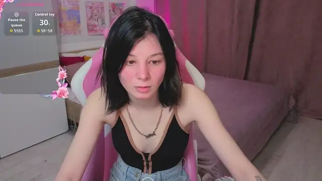 EllinEverly online show from April 17, 2026, 9:18 pm