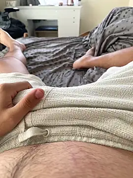 mixedcouplee69 online show from November 28, 2025, 11:46 am