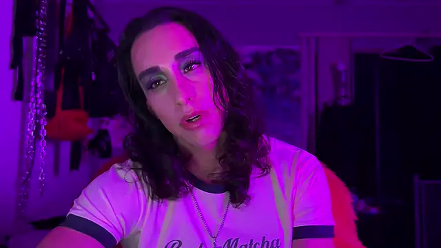 xoFrankie online show from October 25, 2025, 5:48 am