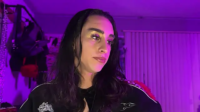 Snapshot of xoFrankie chatting on February 16, 2026, 5:58 am xoFrankie online show from February 16, 2026, 5:58 am