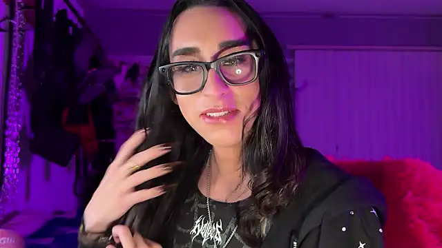 Snapshot of xoFrankie chatting on February 27, 2026, 6:02 am xoFrankie online show from February 27, 2026, 6:02 am