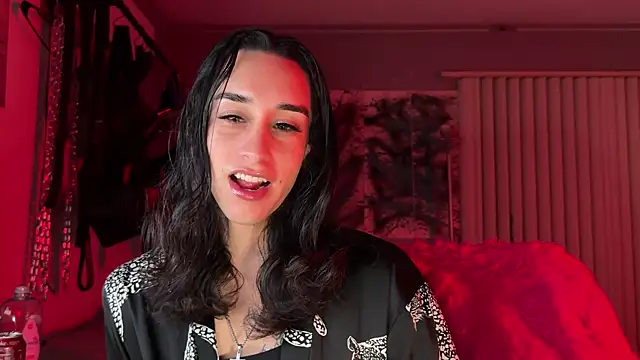 xoFrankie online show from March 16, 2026, 4:07 am