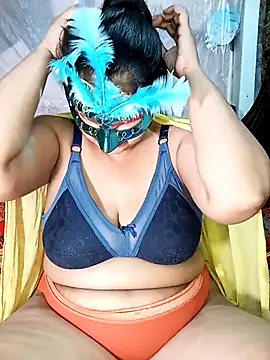 Tanisha-Chy online show from November 27, 2025, 5:26 pm