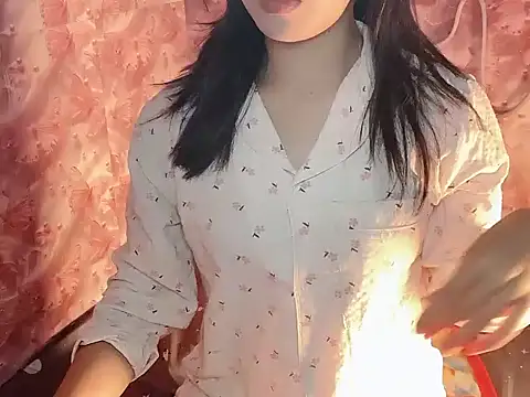 Snapshot of Miumiu028 chatting on March 21, 2026, 4:50 am Miumiu028 online show from March 21, 2026, 4:50 am