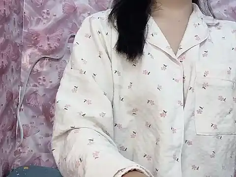 Snapshot of Miumiu028 chatting on April 2, 2026, 4:15 pm Miumiu028 online show from April 2, 2026, 4:15 pm