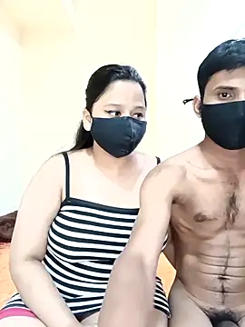 Beautiful couple 70 online show from February 20, 2026, 5:46 pm