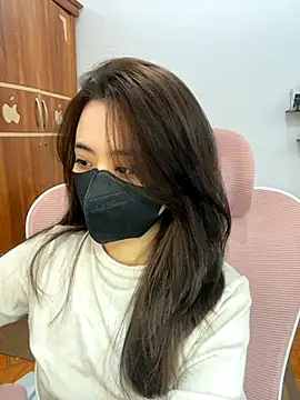 Mochi21 online show from November 20, 2025, 3:28 am