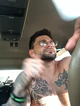 CaptHook931 online show from April 2, 2026, 1:42 pm