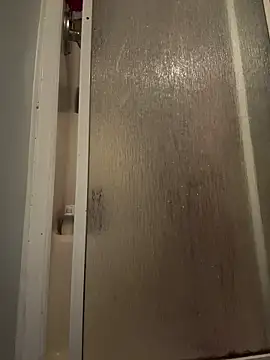 CaptHook931 online show from April 12, 2026, 8:36 pm