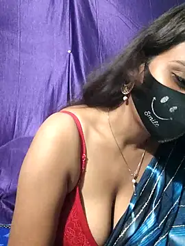 cutie pei002 online show from November 4, 2025, 1:32 pm