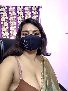 Snapshot of cutie_pei002 chatting on March 8, 2026, 3:54 am cutie pei002 online show from March 8, 2026, 3:54 am