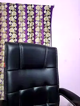 Snapshot of cutie_pei002 chatting on March 31, 2026, 2:46 am cutie pei002 online show from March 31, 2026, 2:46 am