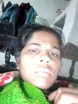 Sexxy kajal online show from December 22, 2025, 1:41 pm