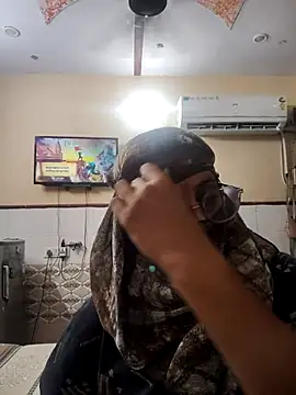 meenu bhabhi547 online show from September 22, 2025, 2:02 am