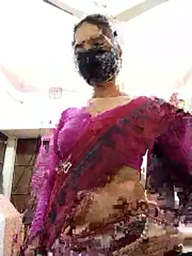 Puja-Rane online show from December 17, 2025, 5:08 pm