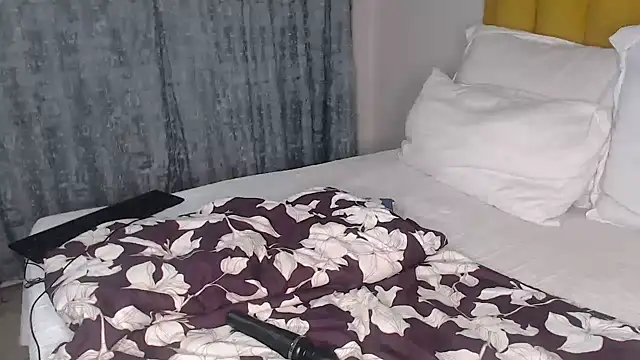 Bella 2025 online show from February 23, 2026, 12:19 am