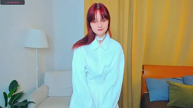 KatyKufel online show from October 28, 2025, 6:54 pm